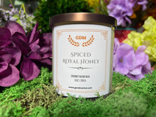 Load image into Gallery viewer, Spiced Royal Honey, handcrafted candle 9 Oz