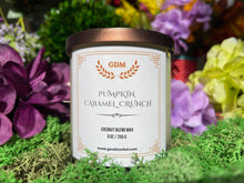 Load image into Gallery viewer, Pumpkin Caramel Crunch, handcrafted candle 9 Oz
